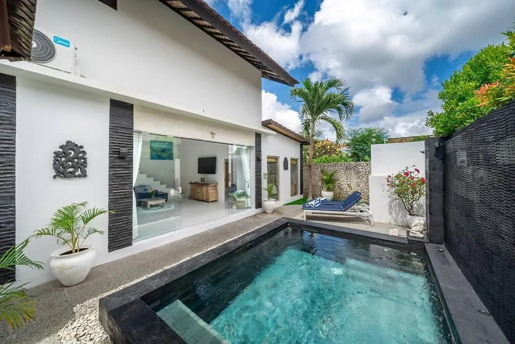 2Br Peaceful & Luxury Getaway At Villa Biru Jimbaran